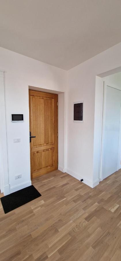 Central Apartment With City View Braşov Exterior foto